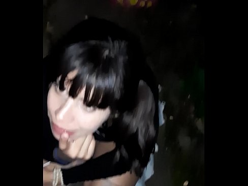 ❤️ Na ulici zduřelý penis výměnou za bonbóny ❤️❌ Domácí porno u cs.xxxtun.ru ❤